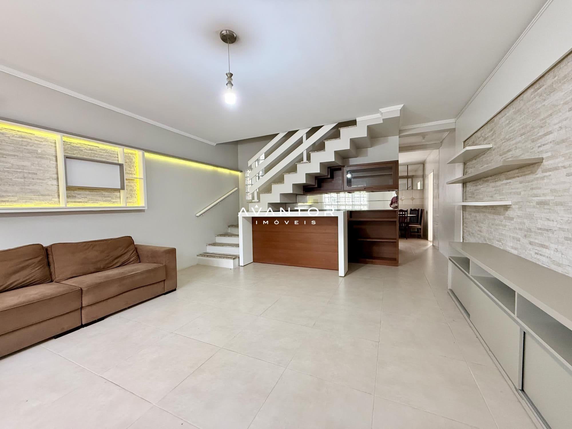 Casa com 3 quartos à venda em Nossa Senhora Medianeira, Santa Maria/RS — foto 2 de 28