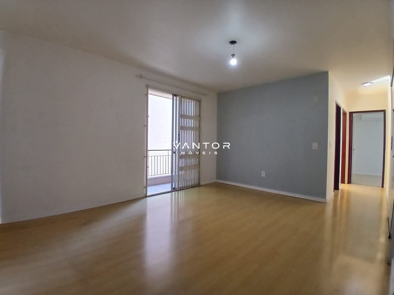 Apartamento com 2 quartos à venda no Edifício Residencial Vicenza, em Centro, Santa Maria/RS — foto 3 de 24