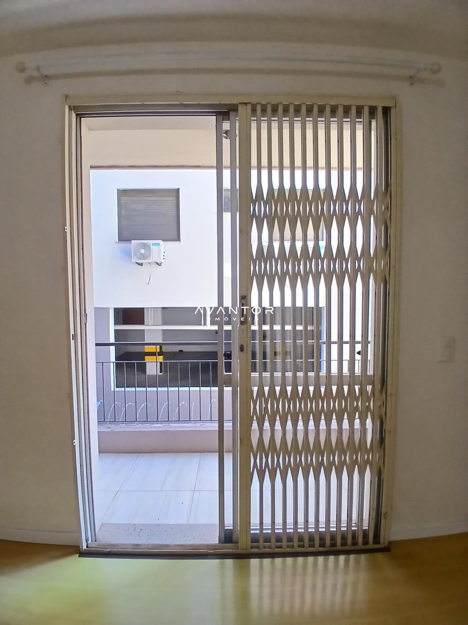 Apartamento com 2 quartos à venda no Edifício Residencial Vicenza, em Centro, Santa Maria/RS — foto 5 de 24