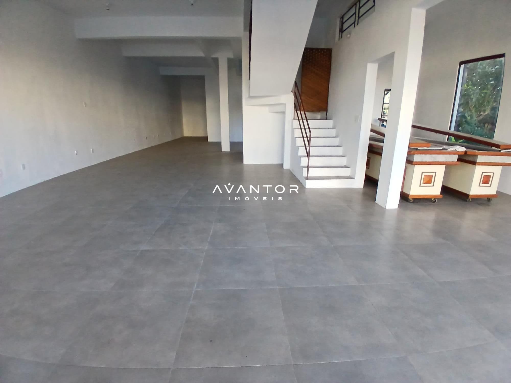 Loja com 1 sala para alugar em Duque de Caxias, Santa Maria/RS — foto 5 de 13