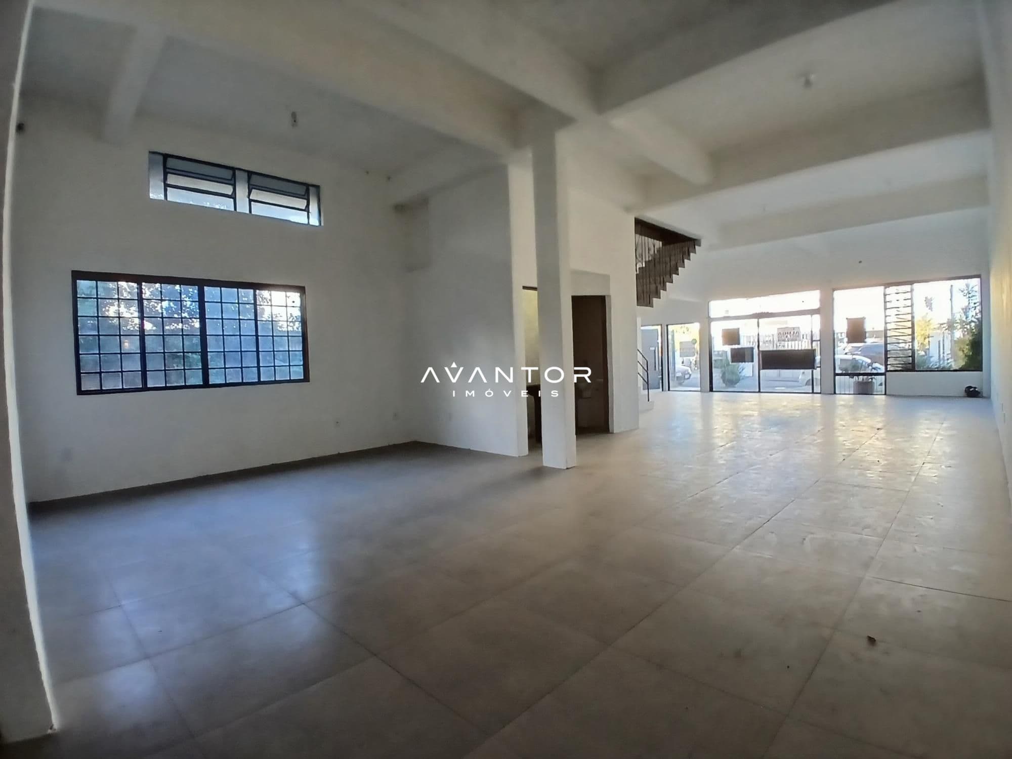 Loja com 1 sala para alugar em Duque de Caxias, Santa Maria/RS — foto 6 de 13