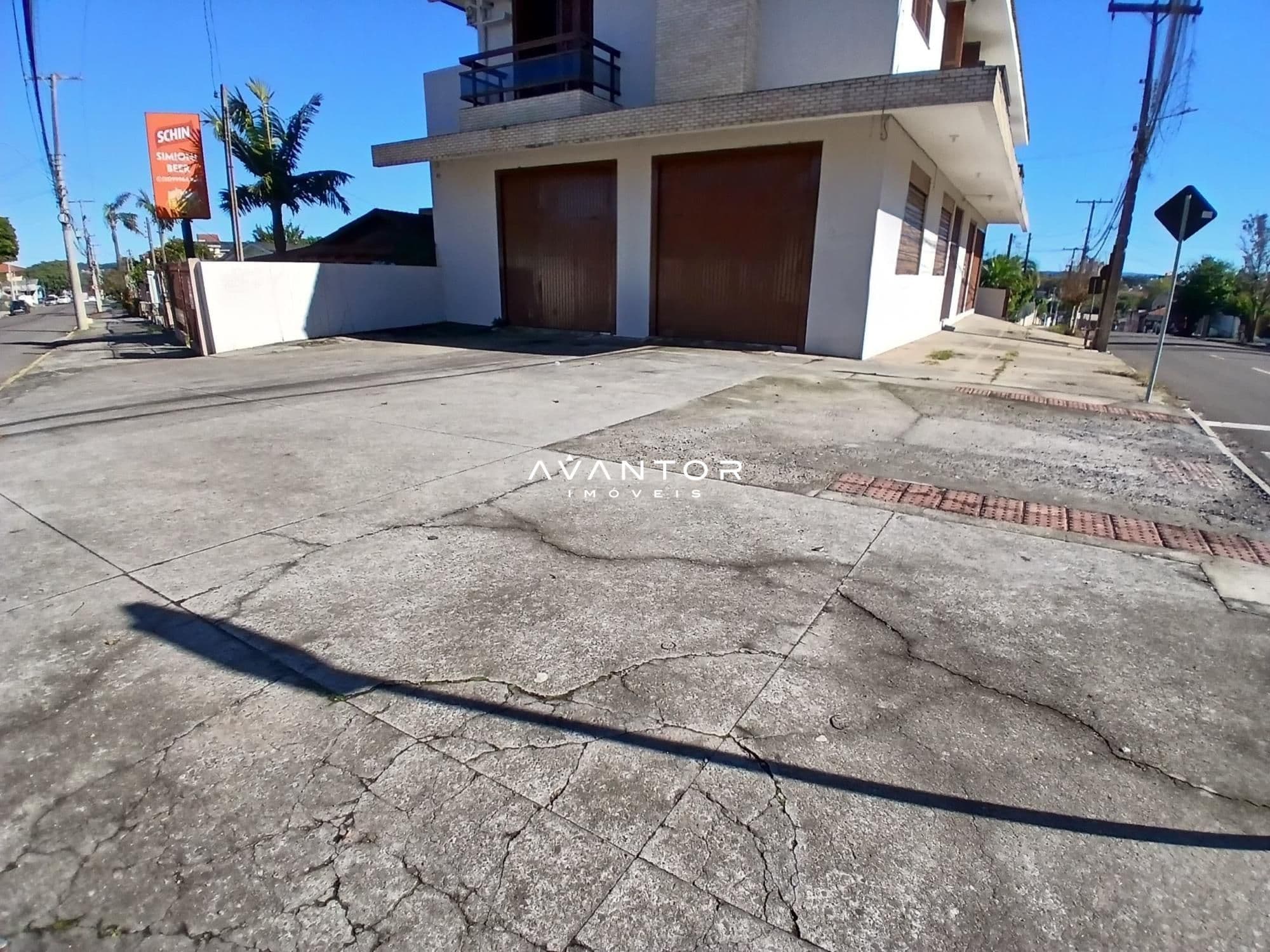 Pavilhão com 1 sala para alugar em Duque de Caxias, Santa Maria/RS — foto 2 de 18