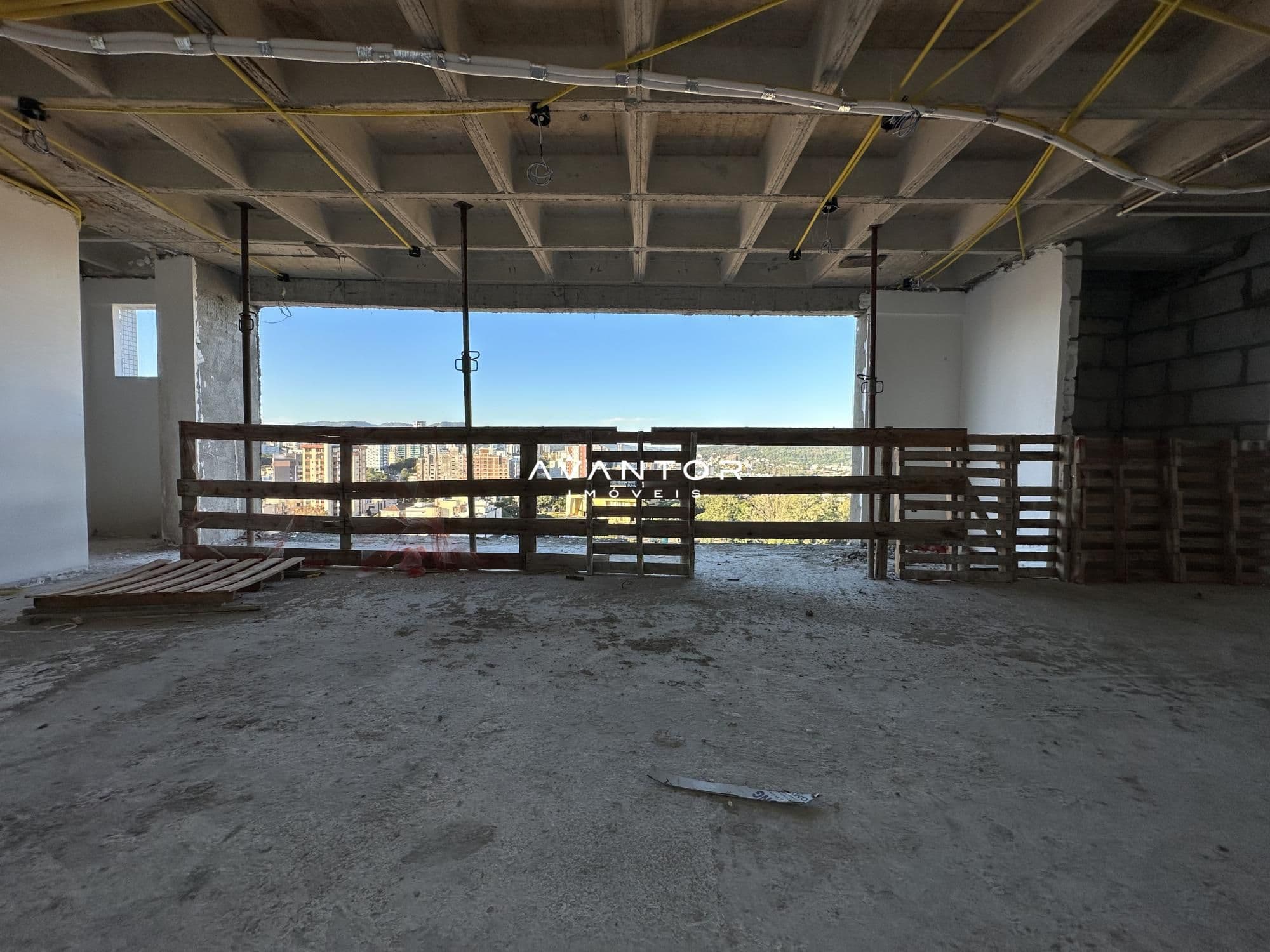 Apartamento com 3 quartos à venda no Palace Louvre Residencial, em Nossa Senhora Medianeira, Santa Maria/RS — foto 26 de 29