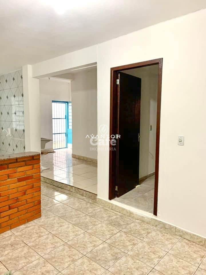 Excelente casa para compra — Casa com 2 quartos à venda em Chácara das Flores, Santa Maria/RS