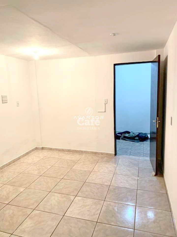 Excelente casa para compra — Casa com 2 quartos à venda em Chácara das Flores, Santa Maria/RS