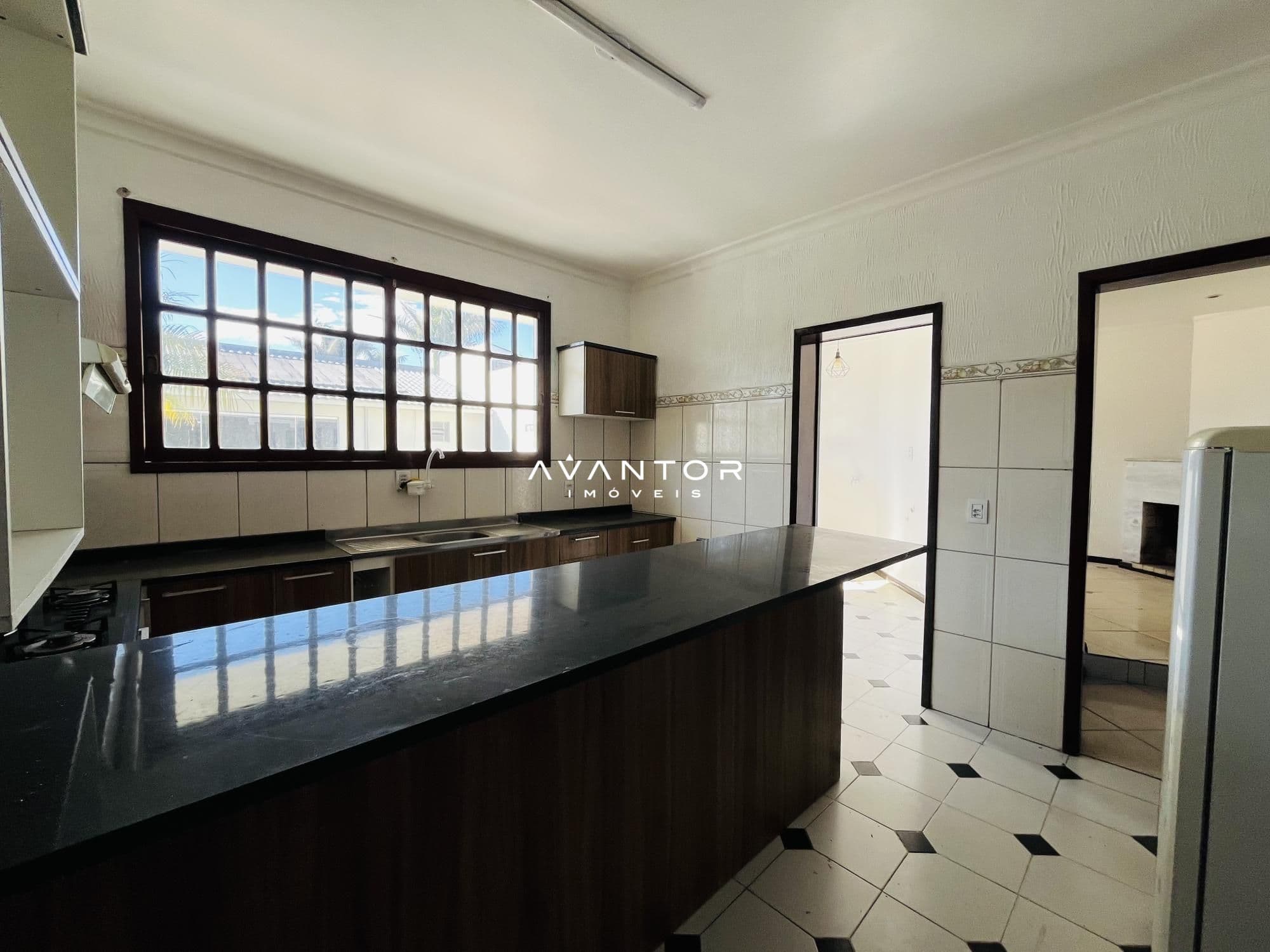 Casa com 4 quartos à venda em Camobi, Santa Maria/RS — foto 9 de 33