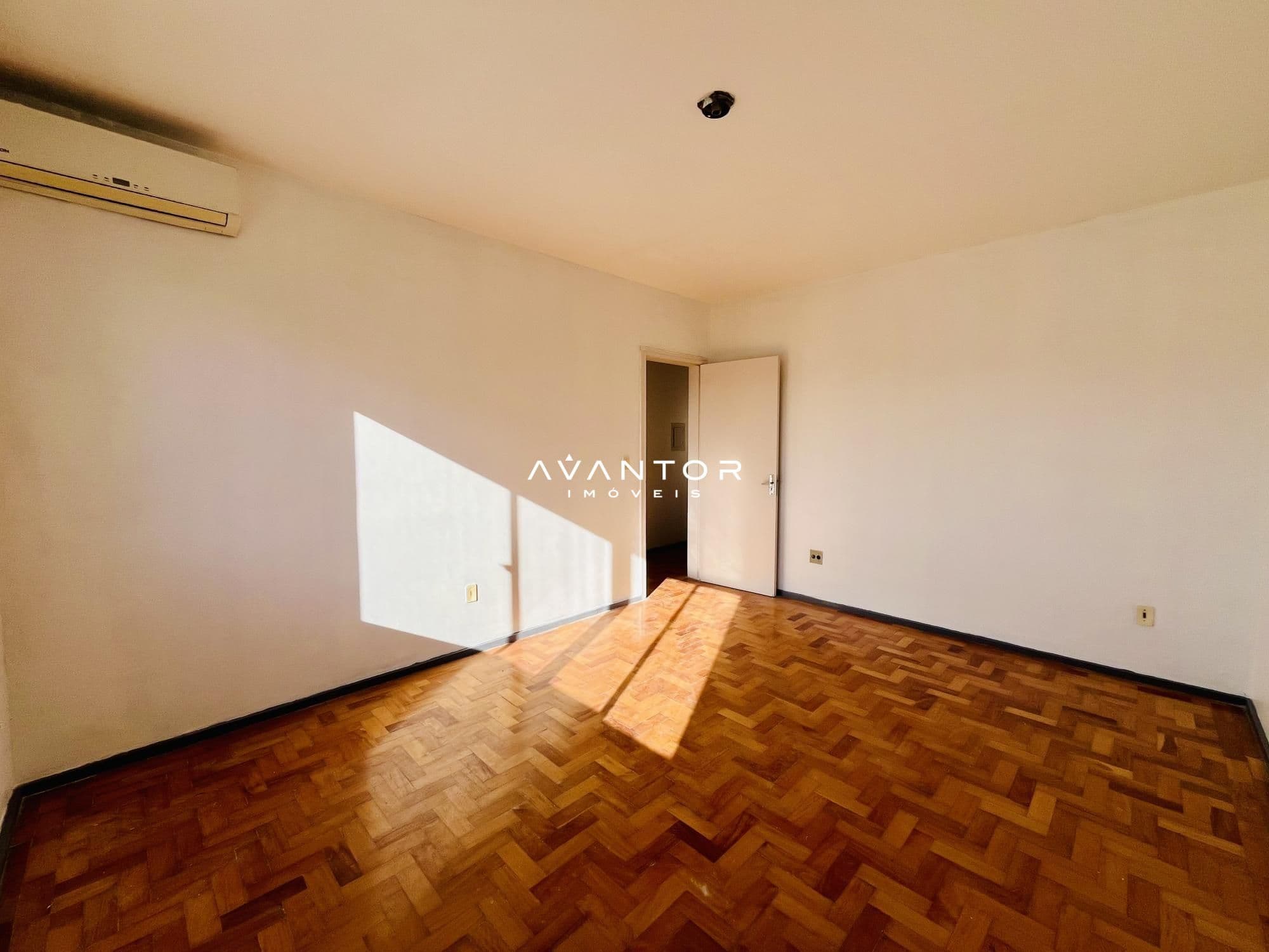 Apartamento com 2 quartos à venda no Edifício Henrique Dias, em Centro, Santa Maria/RS — foto 12 de 13