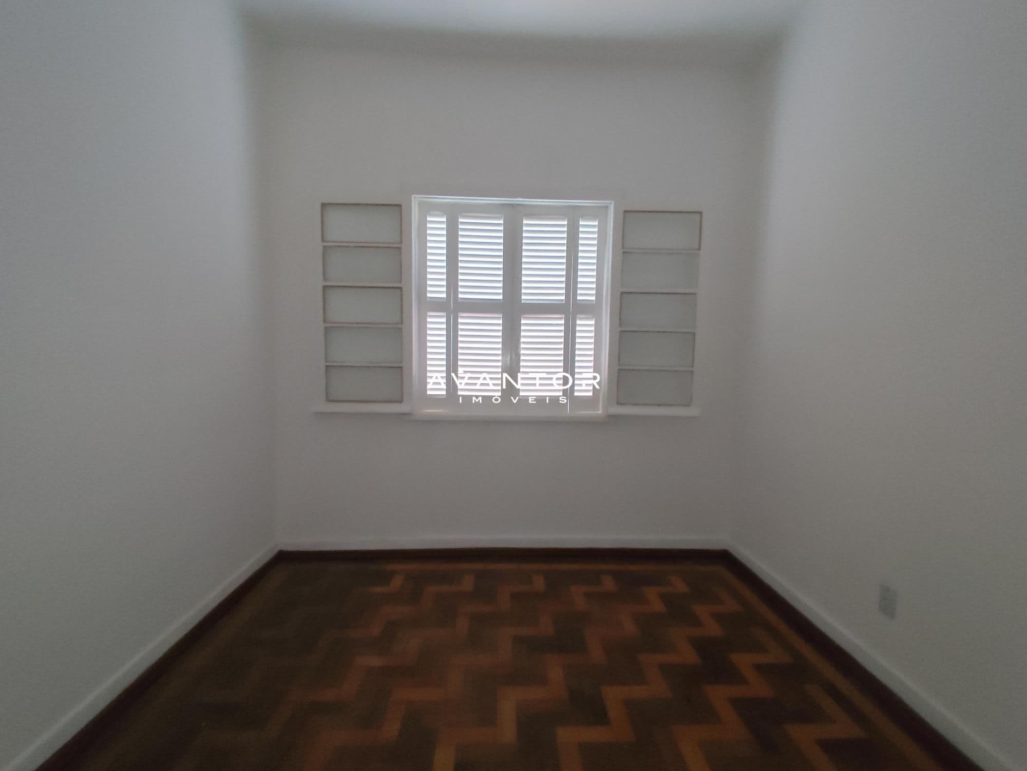 Casa Comercial com 16 salas para alugar em Camobi, Santa Maria/RS — foto 16 de 38