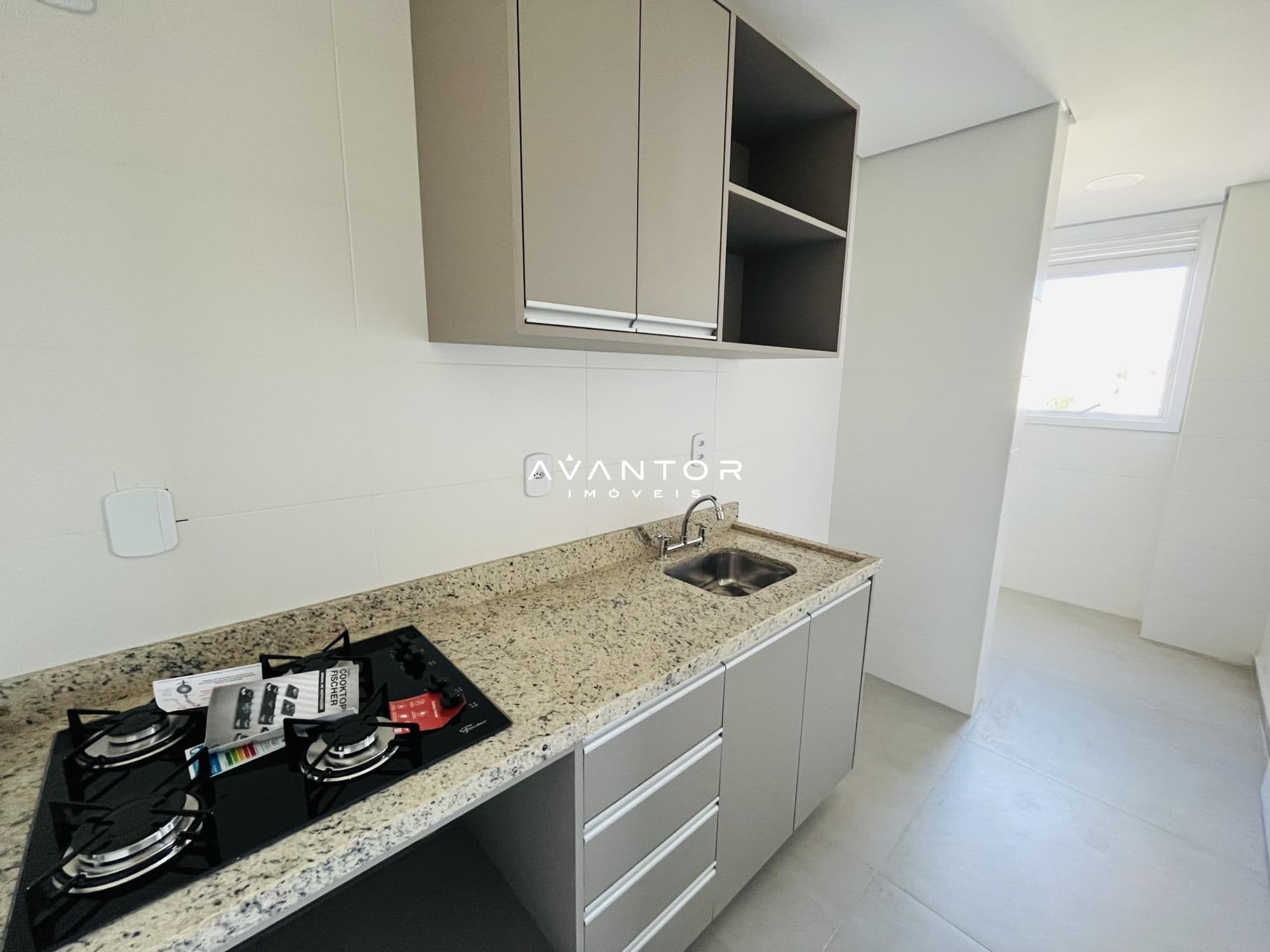 Apartamento com 2 quartos para alugar no Residencial Regato, em Centro, Santa Maria/RS — foto 2 de 15