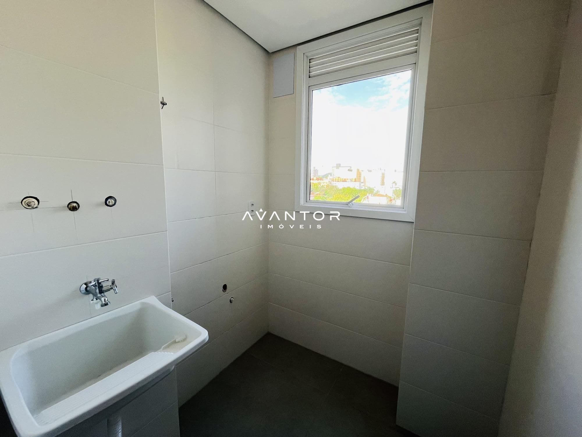 Apartamento com 2 quartos para alugar no Residencial Regato, em Centro, Santa Maria/RS — foto 4 de 15