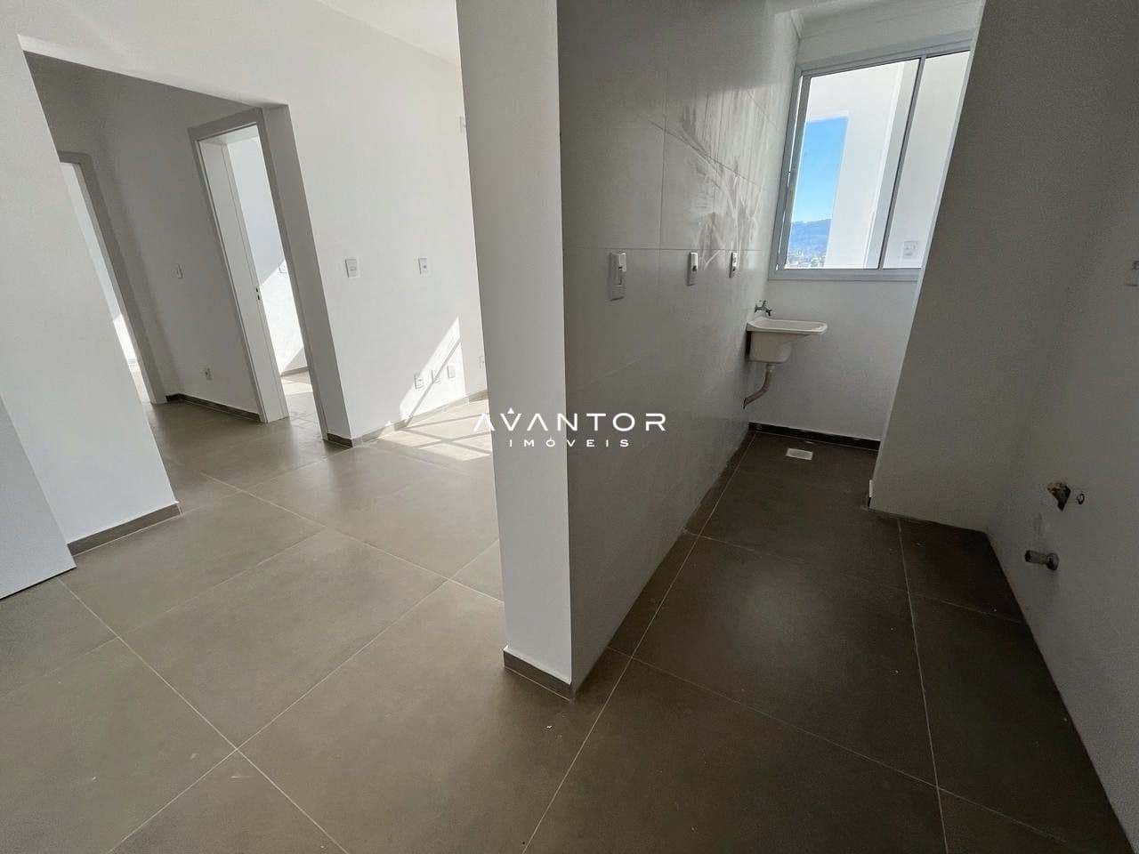 Apartamento com 2 quartos para alugar no Residencial Vô Nelci, em Camobi, Santa Maria/RS — foto 7 de 8