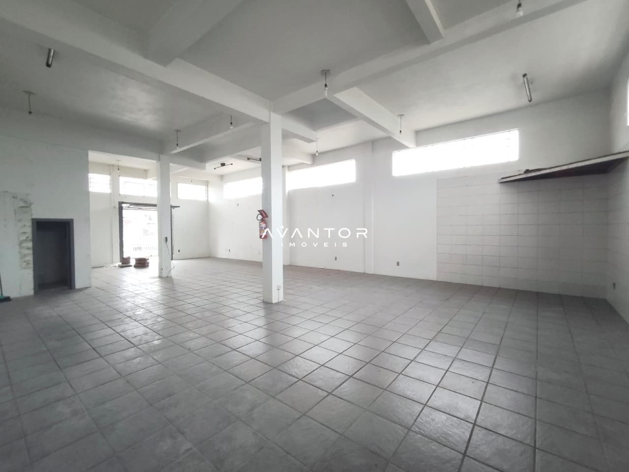 Loja com 1 sala para alugar em Uglione, Santa Maria/RS — foto 5 de 14