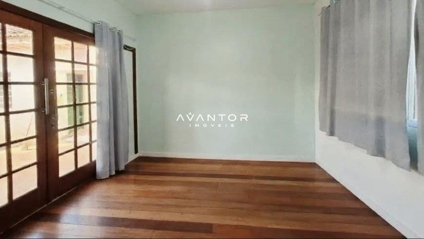 Casa com 4 quartos para alugar em Pinheiro Machado, Santa Maria/RS — foto 10 de 16