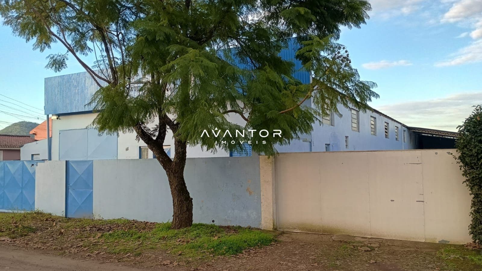 Pavilhão com 1 sala para alugar em Pé de Plátano, Santa Maria/RS