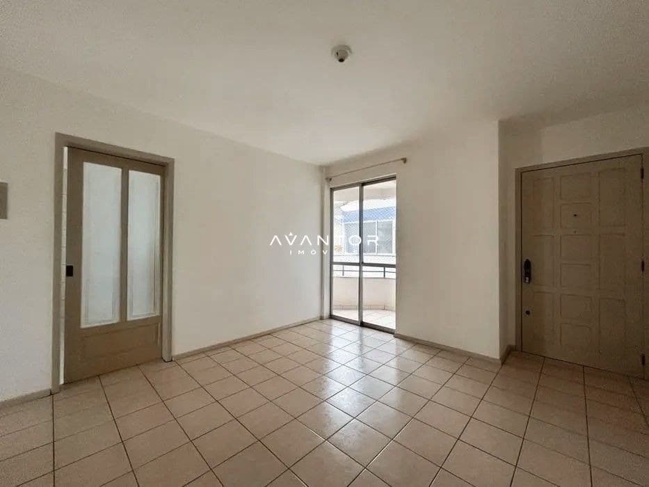 Apartamento com 2 quartos para alugar no Edifício Veneto, em Camobi, Santa Maria/RS — foto 3 de 13