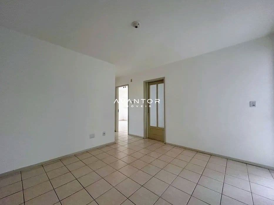 Apartamento com 2 quartos para alugar no Edifício Veneto, em Camobi, Santa Maria/RS — foto 5 de 13