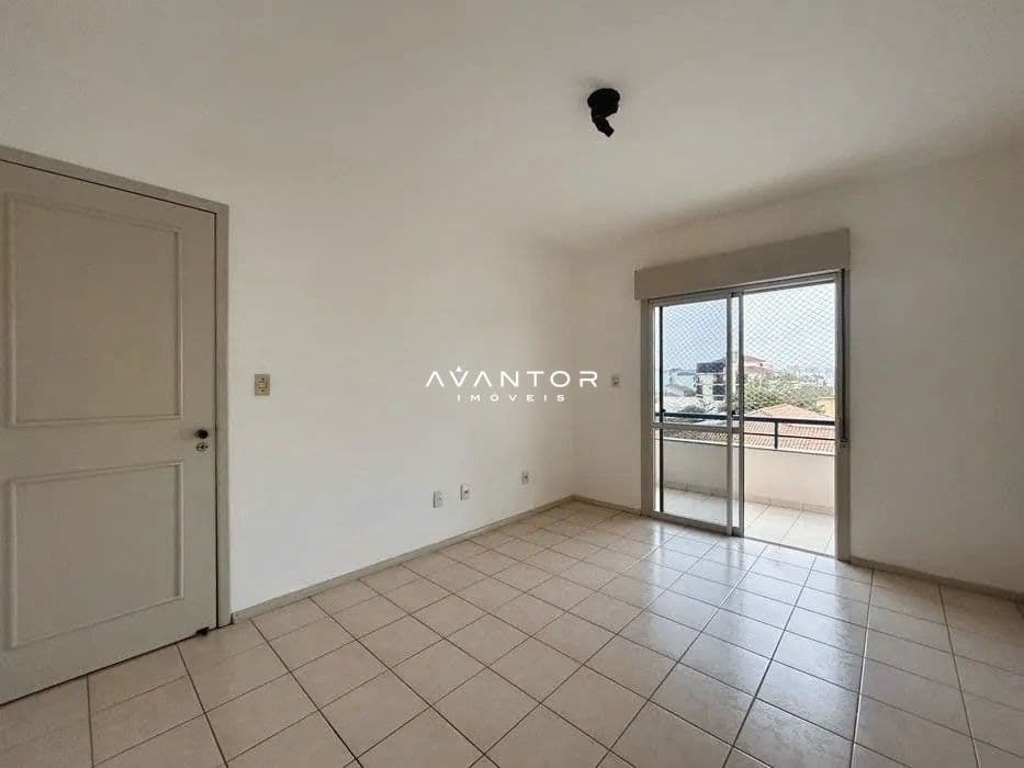 Apartamento com 2 quartos para alugar no Edifício Veneto, em Camobi, Santa Maria/RS — foto 8 de 13