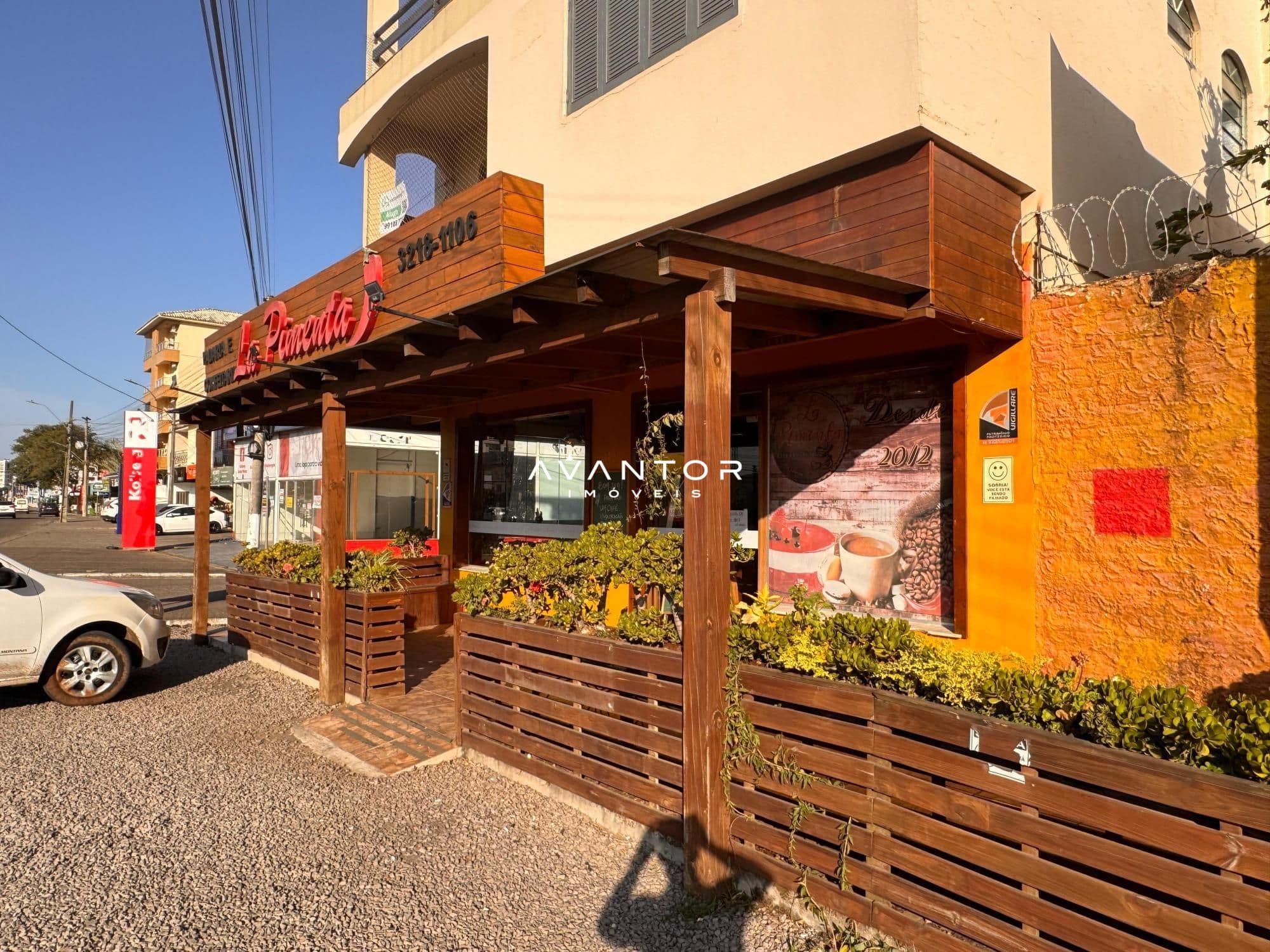 Casa Comercial com 2 salas à venda em Camobi, Santa Maria/RS — foto 2 de 7