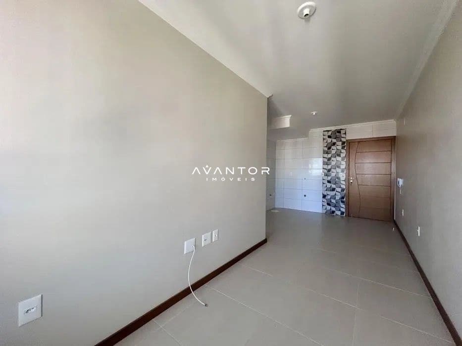 Apartamento com 1 quarto para alugar no Residencial Realeza, em Camobi, Santa Maria/RS — foto 2 de 8
