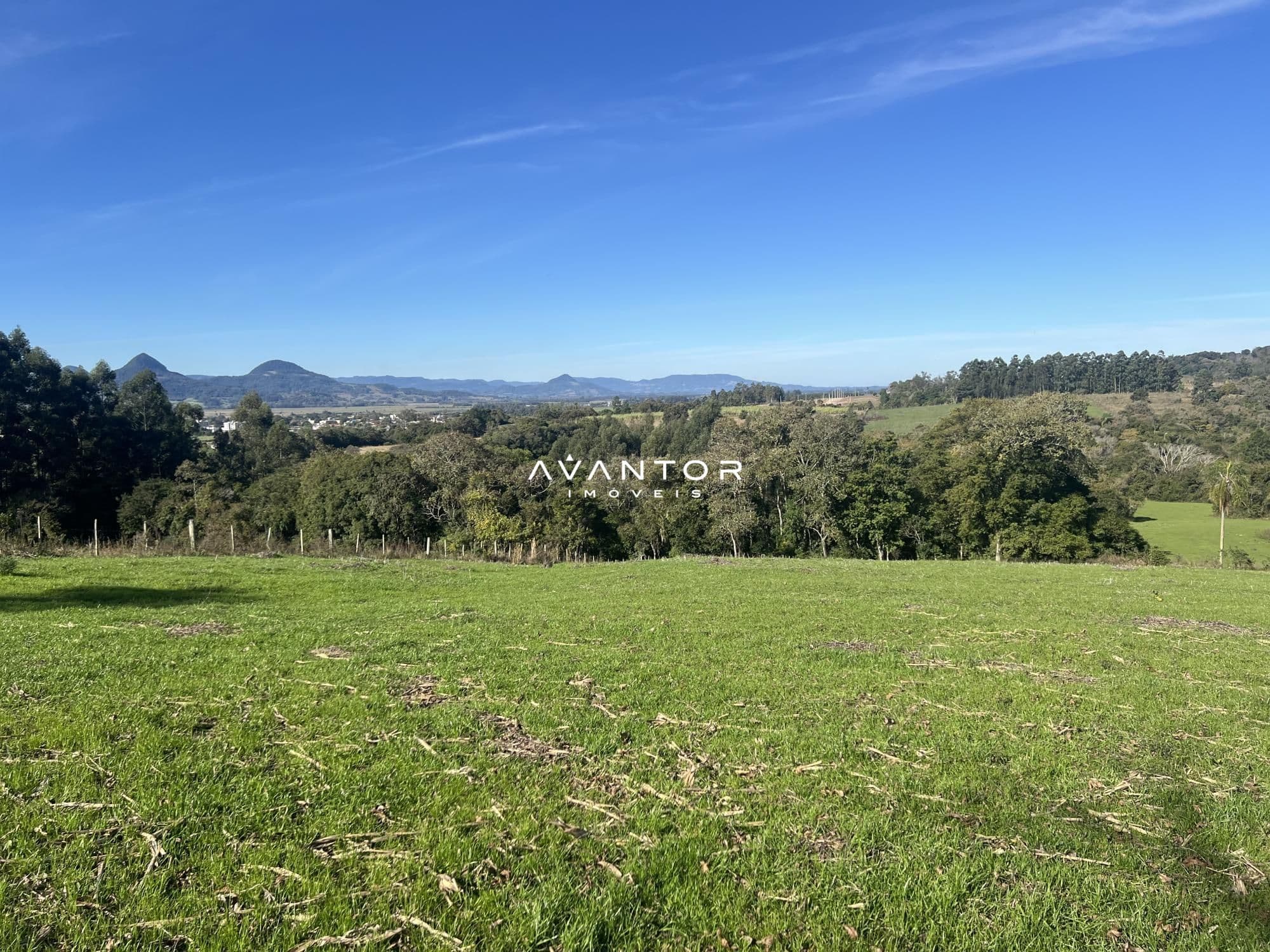 Terreno com vista para montanhas — Campo à venda em Zona rural, São João do Polêsine/RS