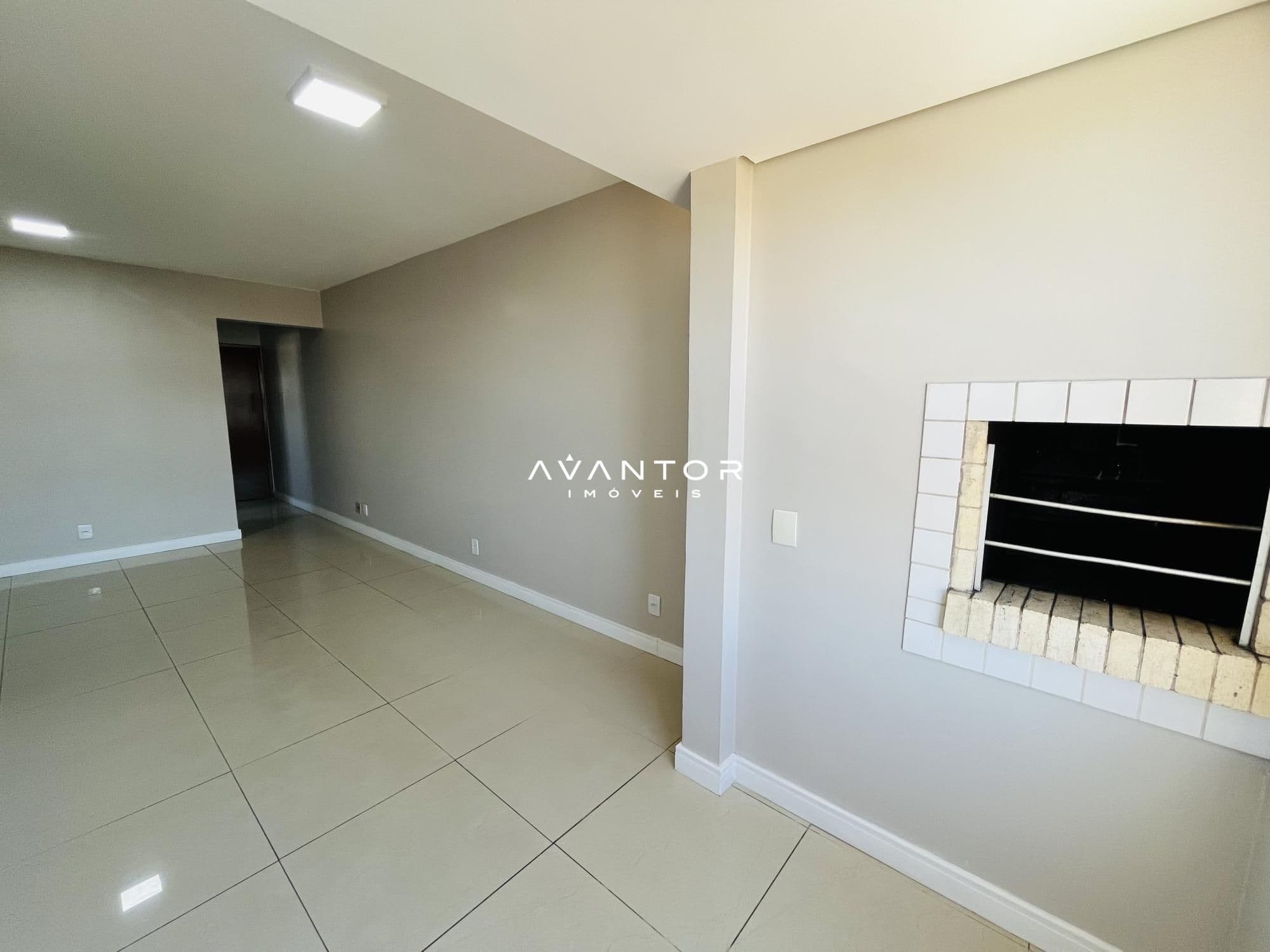 Apartamento com 3 quartos à venda no Edifício Torres Britânicas, em Nossa Senhora de Lourdes, Santa Maria/RS — foto 3 de 15