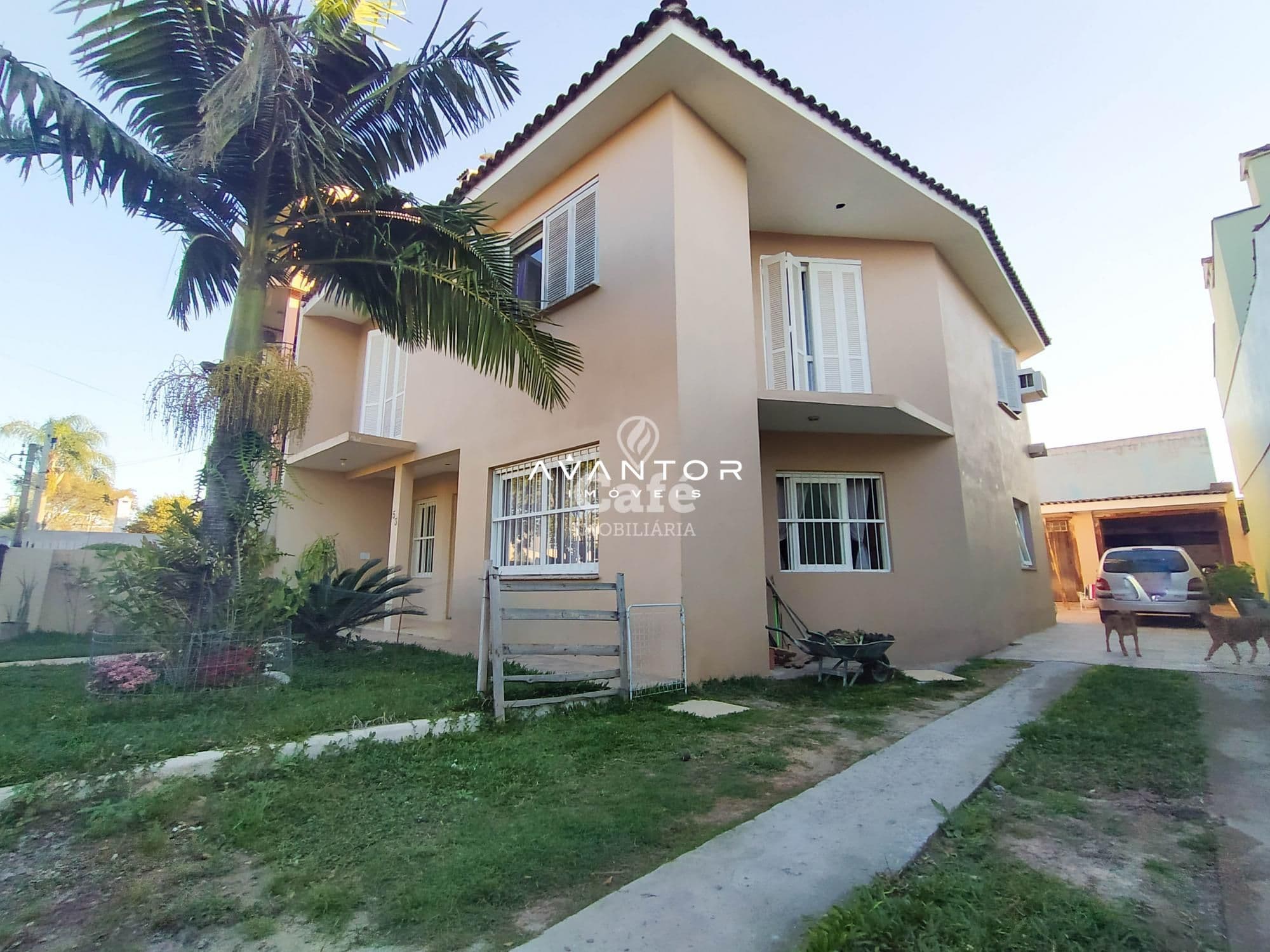 Casa, 4 Dormitórios, 1 Suíte, 3 Banheiros, 2 Vagas, Pátio, Salão De Festas, Churrasqueira — Casa com 4 quartos à venda em Dom Antônio Reis, Santa Maria/RS