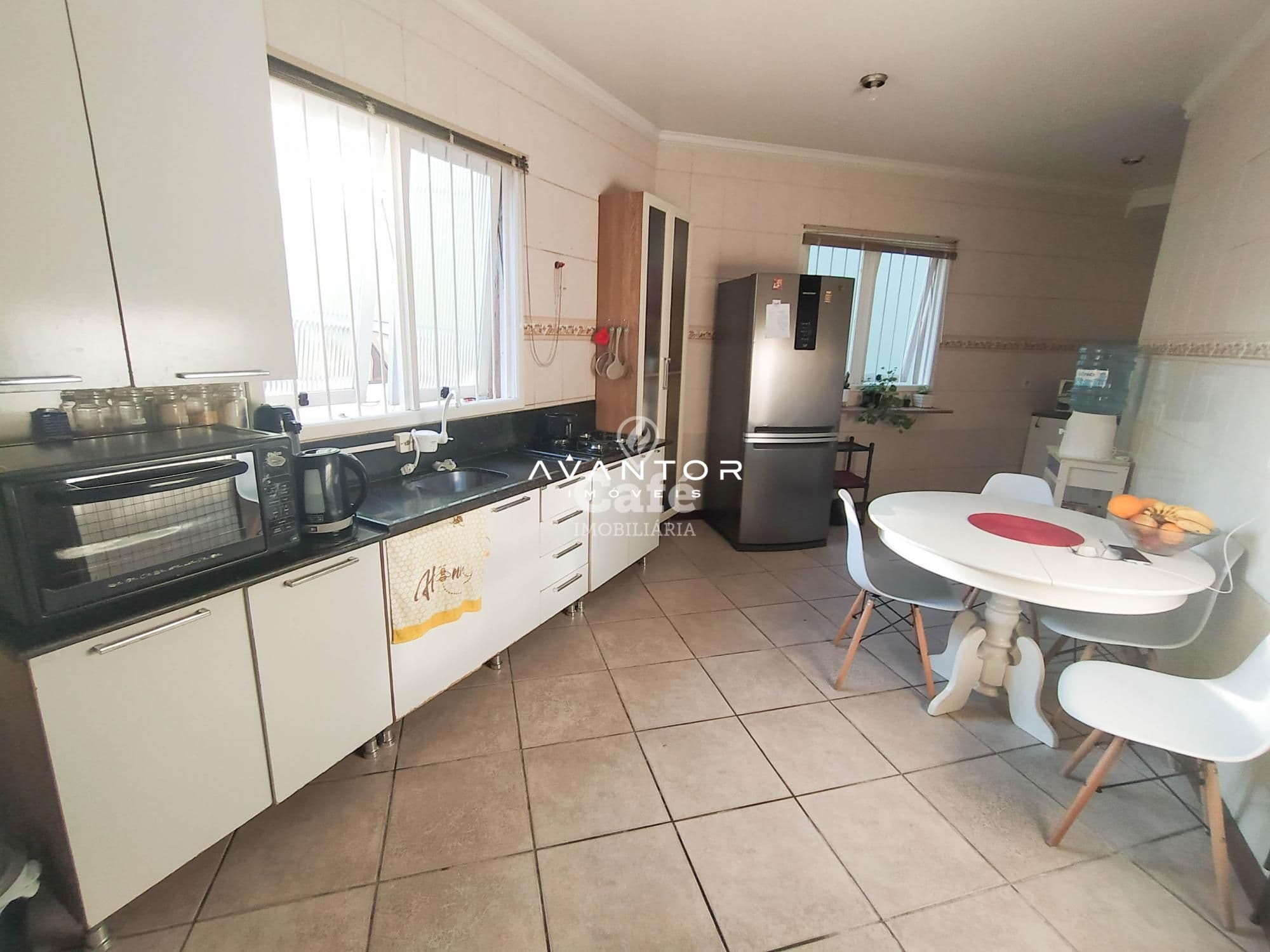 Casa, 4 Dormitórios, 1 Suíte, 3 Banheiros, 2 Vagas, Pátio, Salão De Festas, Churrasqueira — Casa com 4 quartos à venda em Dom Antônio Reis, Santa Maria/RS