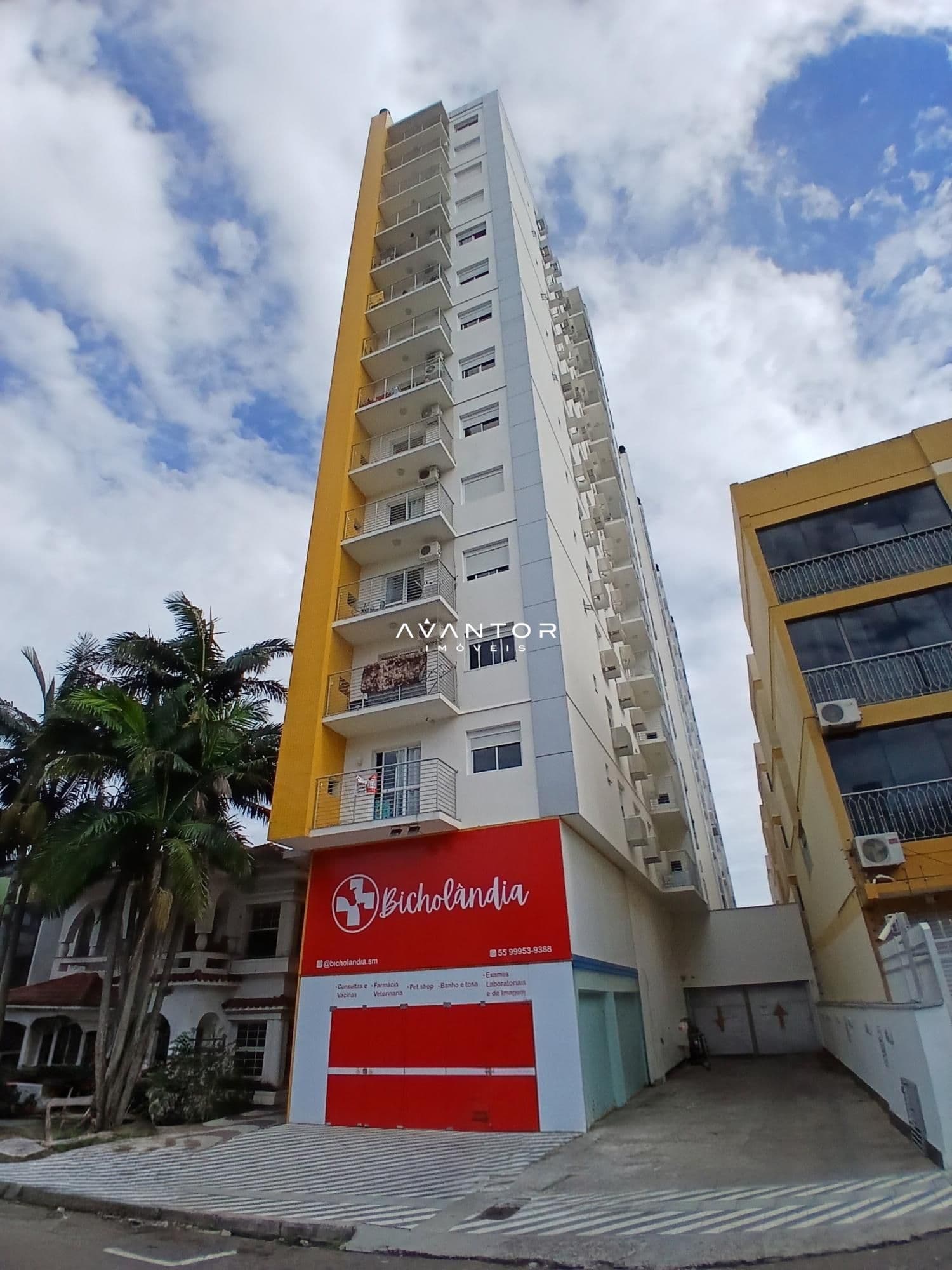 Fachada do prédio com sacadas — Apartamento com 1 quarto para alugar no Residencial Viva, em Centro, Santa Maria/RS