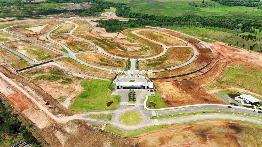Terreno com loteamento e infraestrutura — Terreno à venda no Estância dos Montes, em Tomazetti, Santa Maria/RS