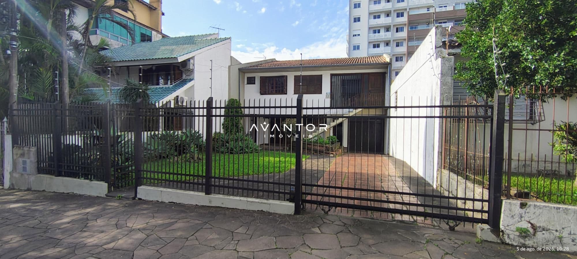 Casa com 6 quartos à venda em Nossa Senhora de Lourdes, Santa Maria/RS — foto 2 de 15