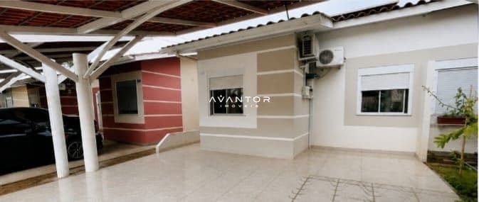 Fachada da casa com área de circulação — Casa de Condomínio com 3 quartos à venda em Cerrito, Santa Maria/RS