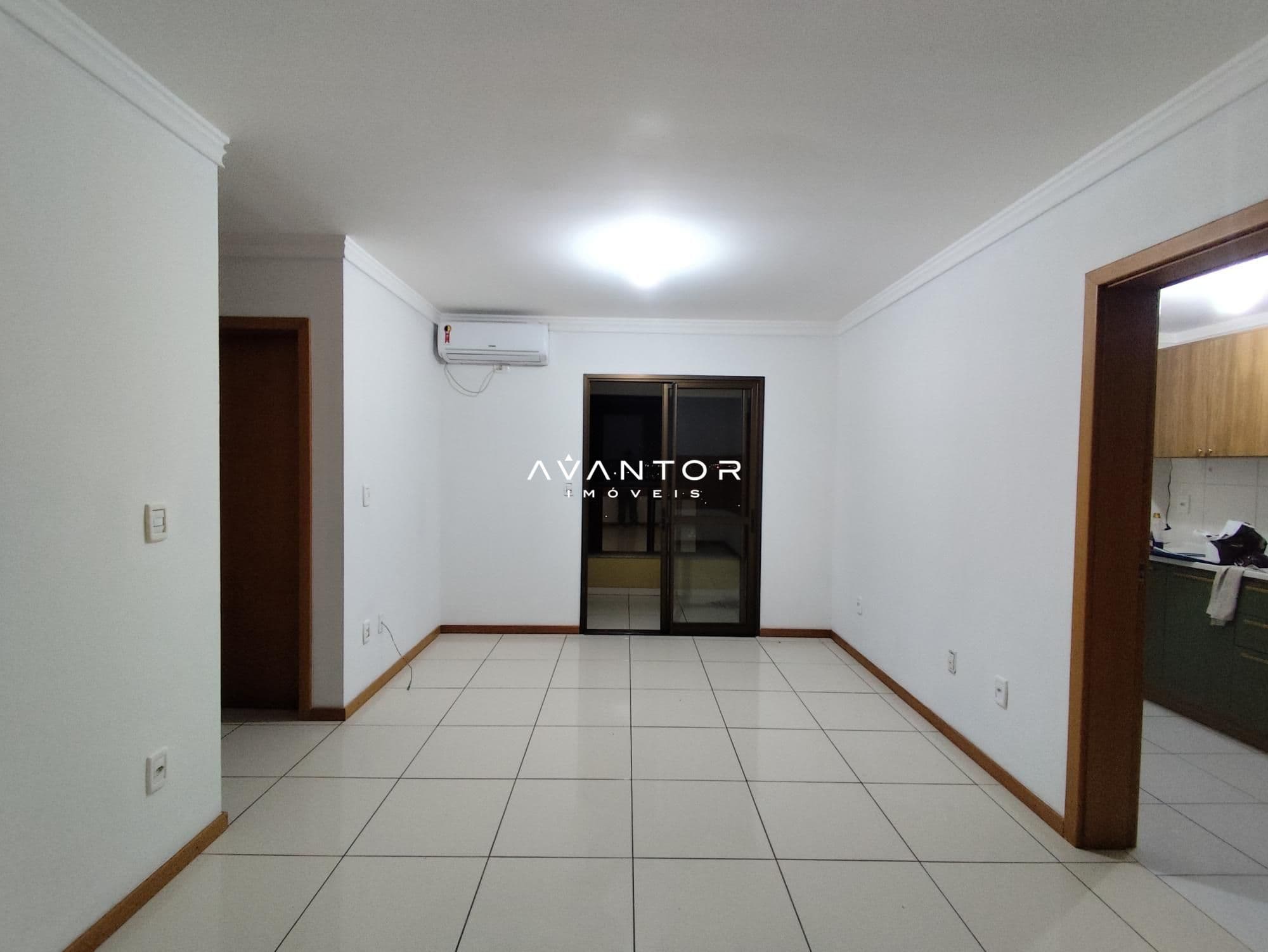 Apartamento com 3 quartos à venda no Conjunto Residencial Augusto Martins, em Uglione, Santa Maria/RS — foto 2 de 16