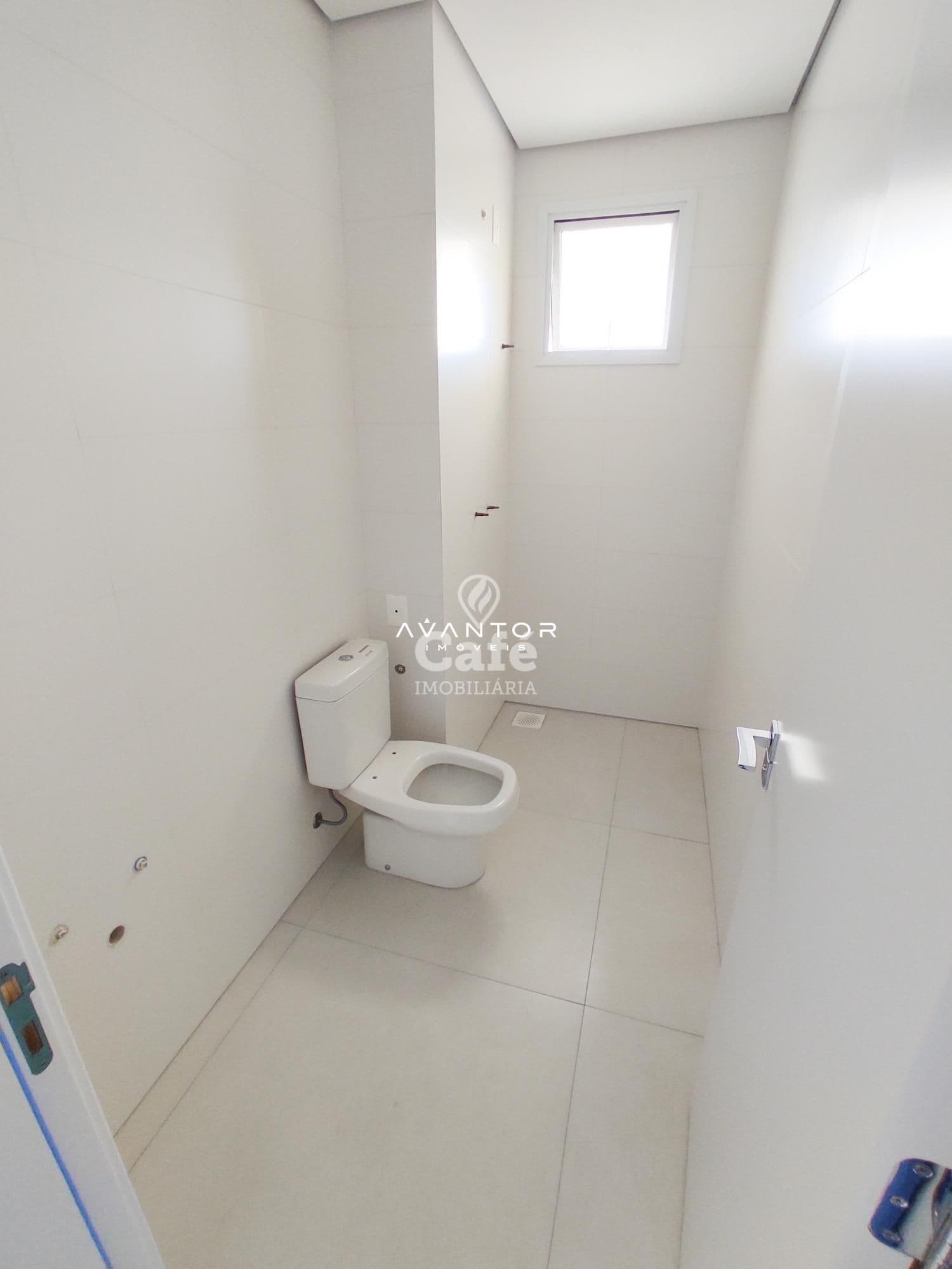 Espaço apartamento com 3 dormitórios, ampla área gourmet, 2 vagas de garagens em bairro no — Apartamento com 3 quartos à venda em Nossa Senhora de Lourdes, Santa Maria/RS