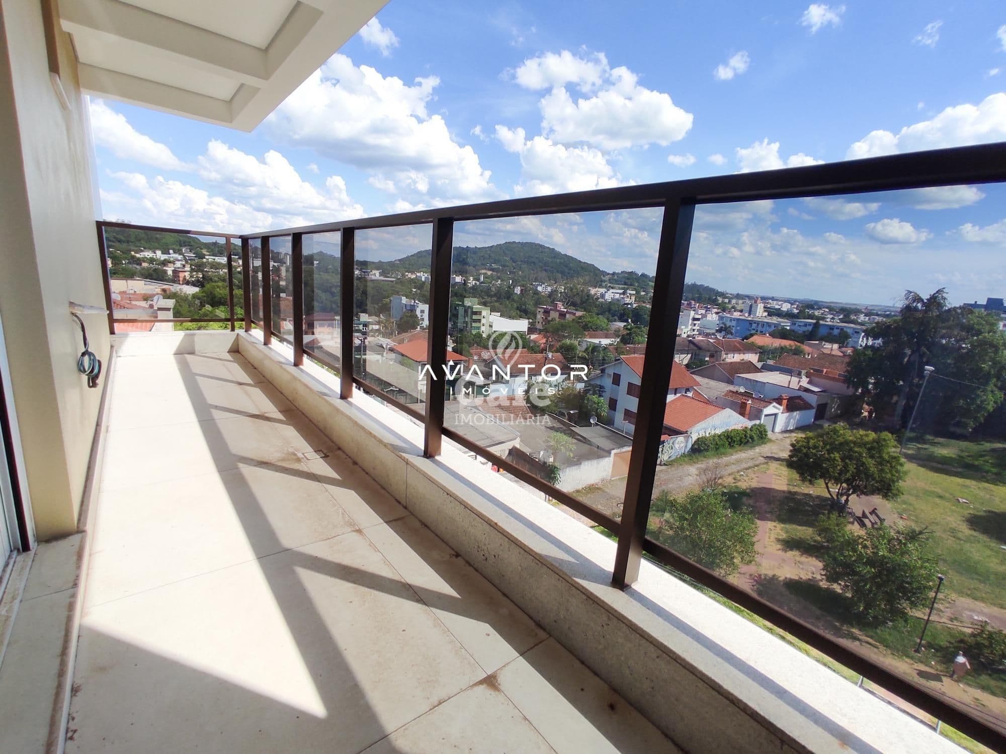 Espaço apartamento com 3 dormitórios, ampla área gourmet, 2 vagas de garagens em bairro no — Apartamento com 3 quartos à venda em Nossa Senhora de Lourdes, Santa Maria/RS