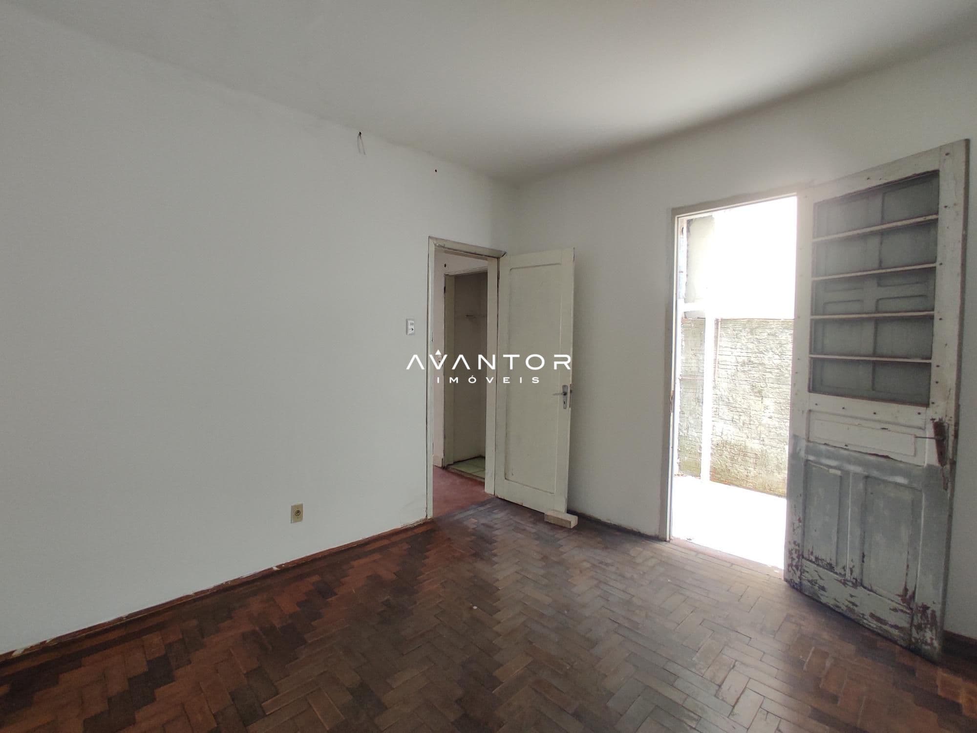 Casa Comercial com 1 sala à venda em Centro, Santa Maria/RS — foto 3 de 17