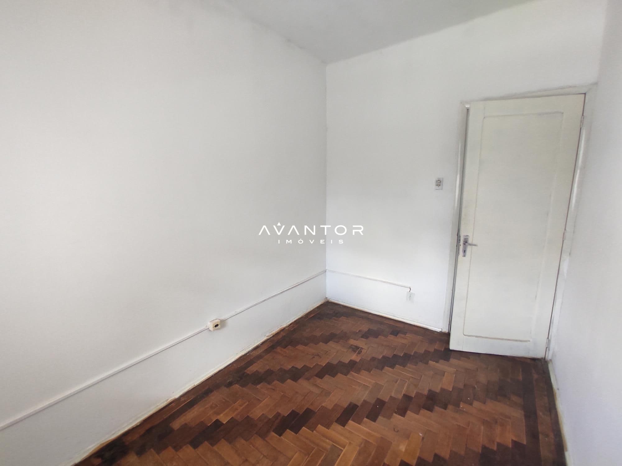 Casa Comercial com 1 sala à venda em Centro, Santa Maria/RS — foto 7 de 17