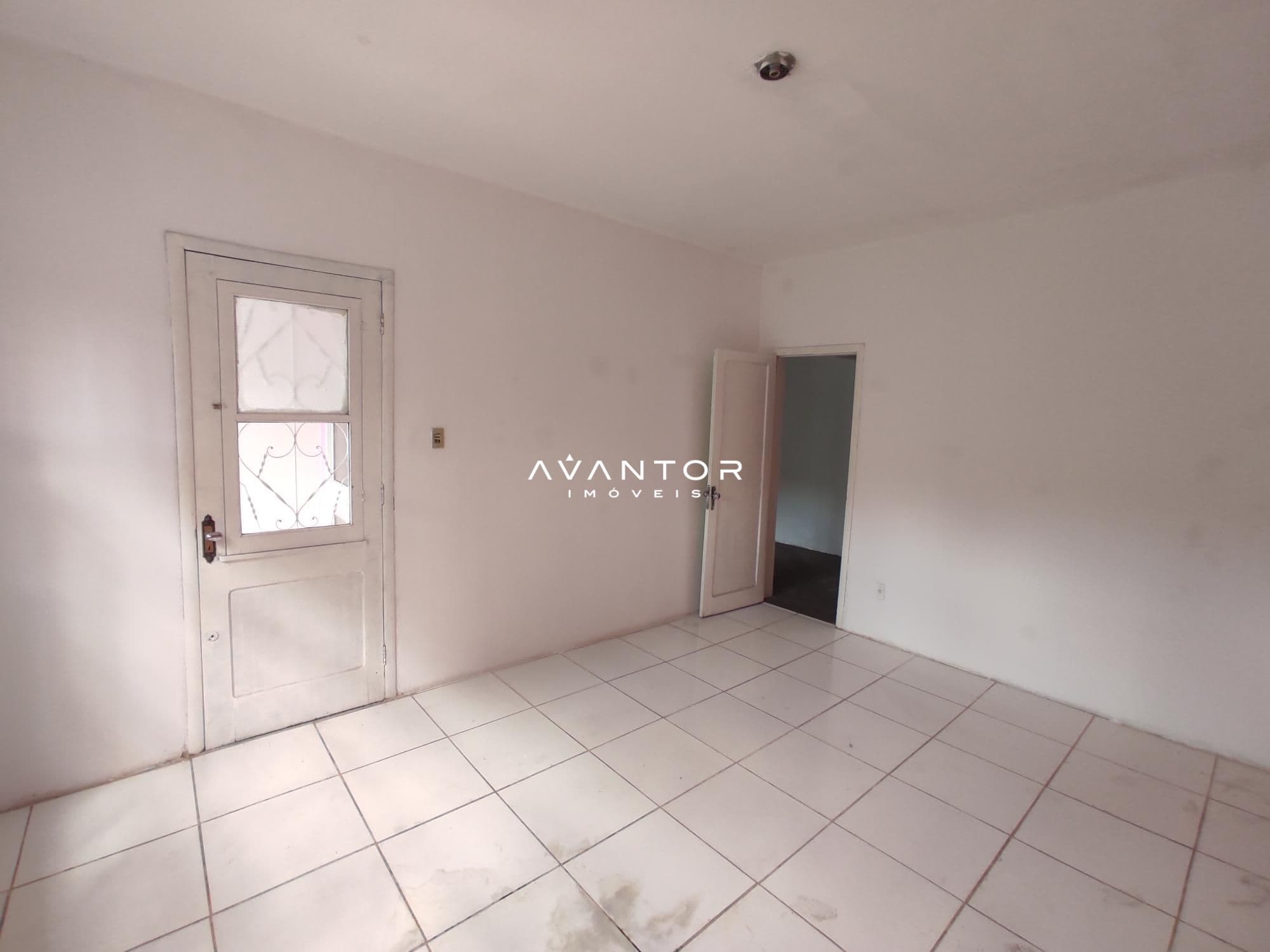 Casa Comercial com 1 sala à venda em Centro, Santa Maria/RS — foto 9 de 17