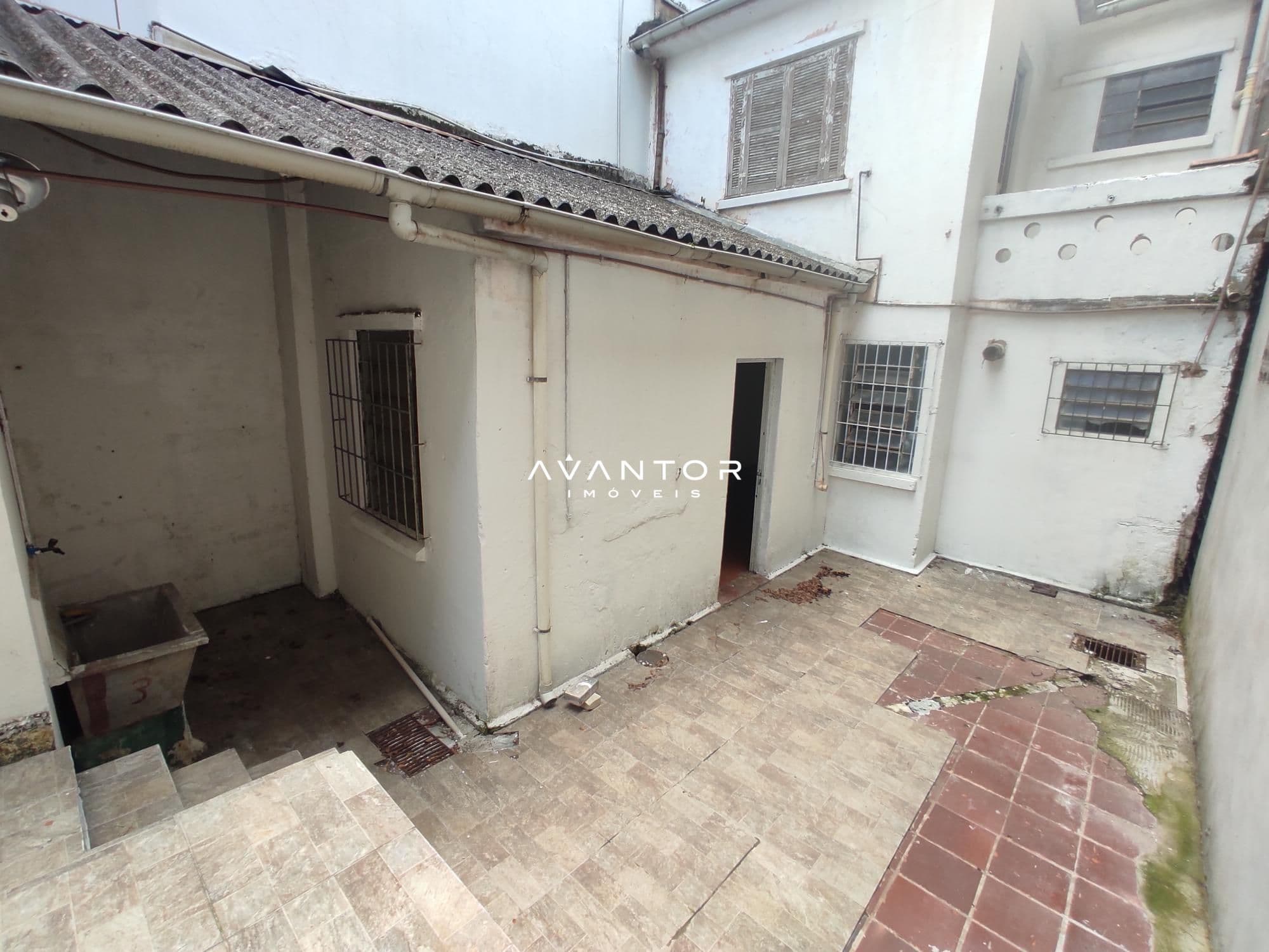 Casa Comercial com 1 sala à venda em Centro, Santa Maria/RS — foto 14 de 17