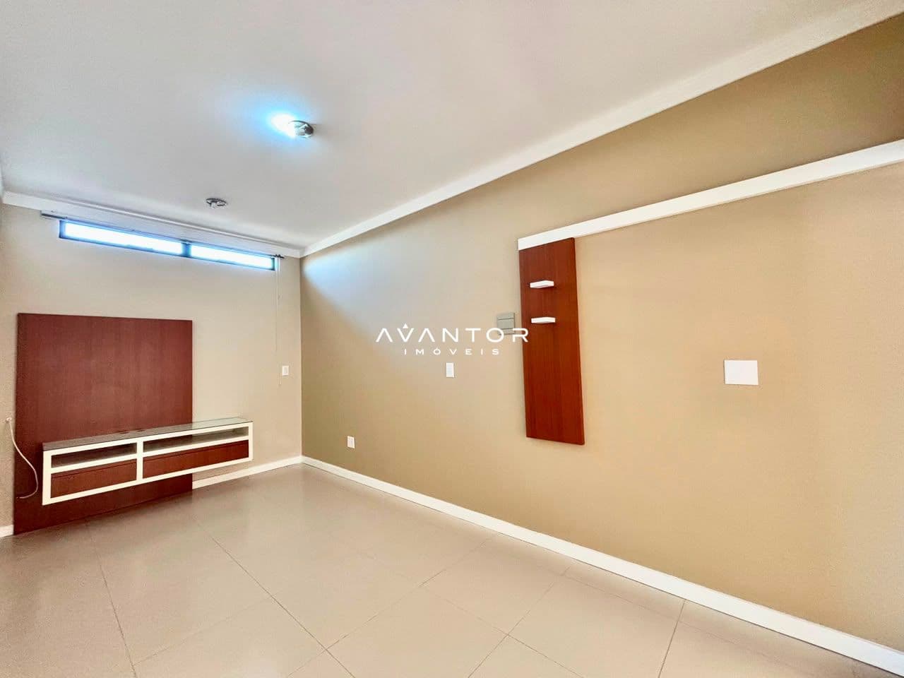 Cobertura com 3 quartos para alugar em Dom Antônio Reis, Santa Maria/RS — foto 15 de 28