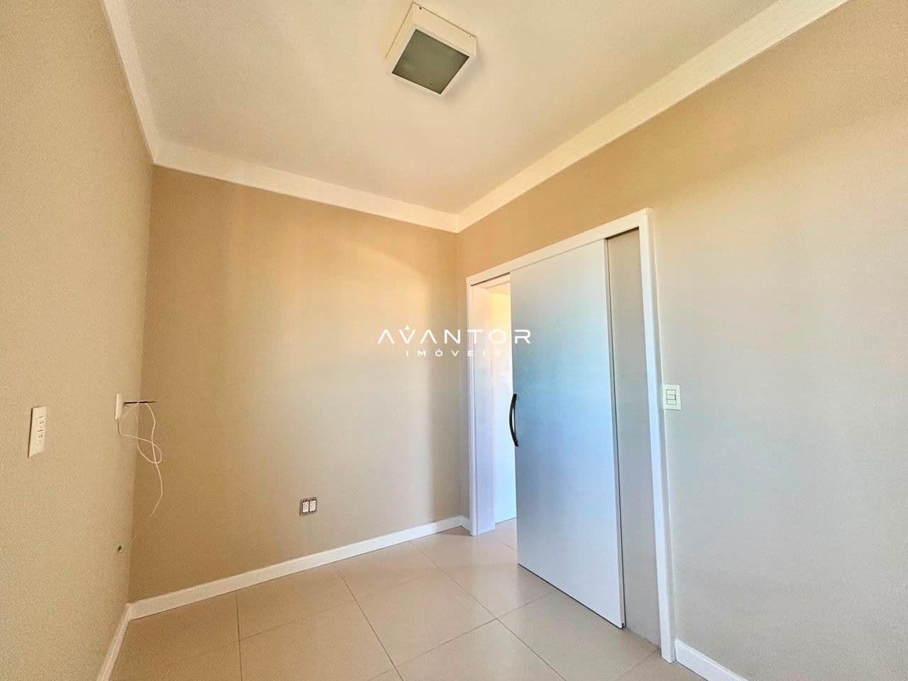 Cobertura com 3 quartos para alugar em Dom Antônio Reis, Santa Maria/RS — foto 25 de 28