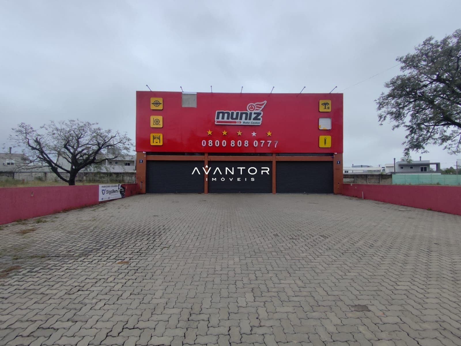 Pavilhão com 1 sala para alugar em Camobi, Santa Maria/RS