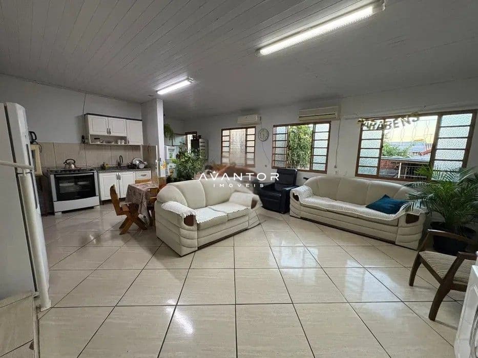Casa com 2 quartos à venda em Juscelino Kubitschek, Santa Maria/RS — foto 2 de 8