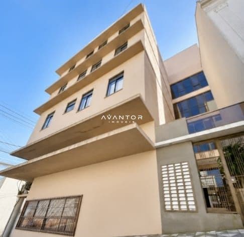 Fachada do prédio com garagem — Apartamento com 1 quarto à venda no Edifício Santa Terezinha, em Centro, Santa Maria/RS