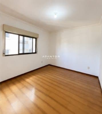 Apartamento com 2 quartos à venda no Edifício Rainville, em Nossa Senhora de Fátima, Santa Maria/RS — foto 5 de 9