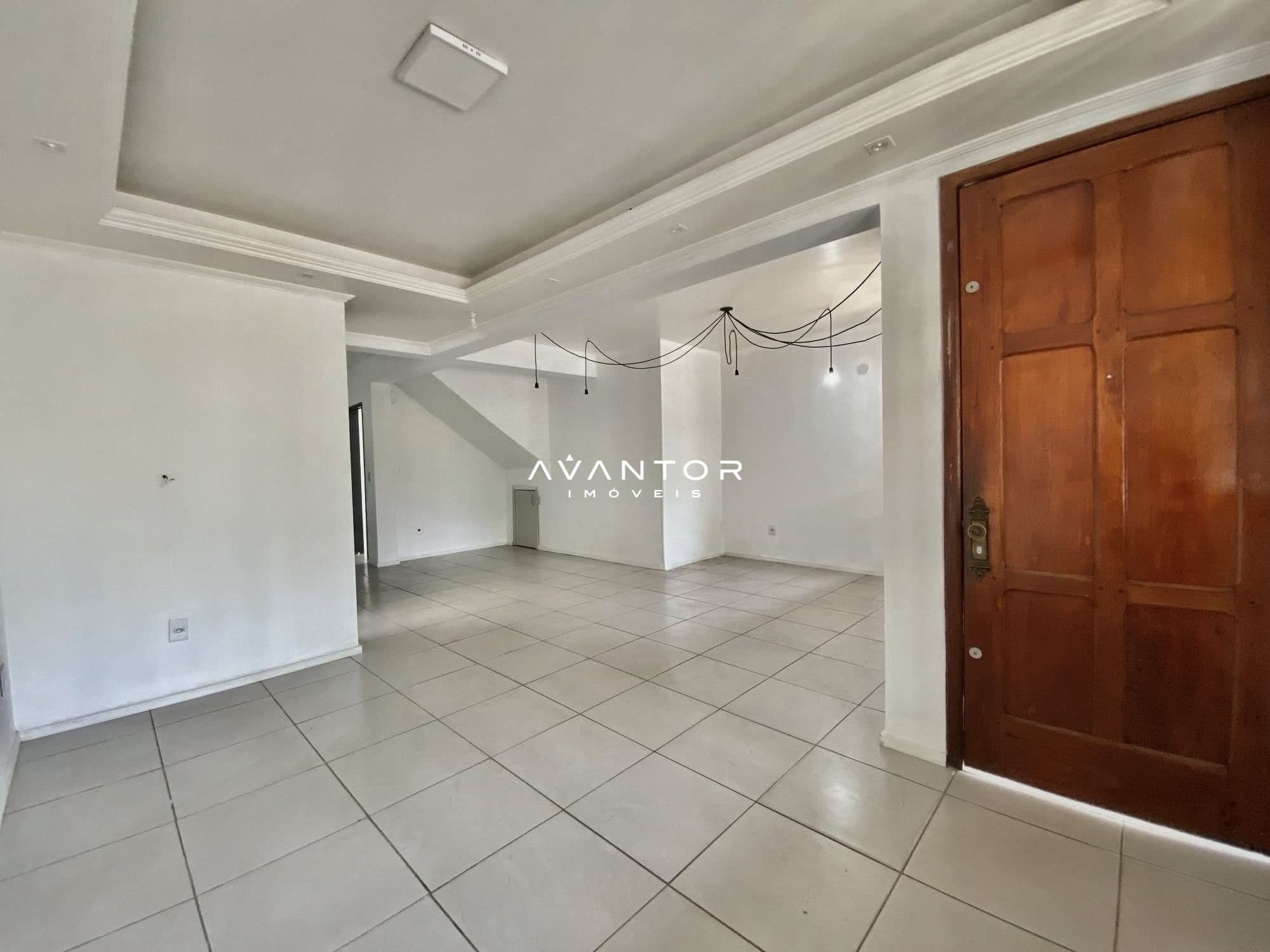 Casa Comercial com 3 salas para alugar em Nossa Senhora de Fátima, Santa Maria/RS — foto 3 de 11