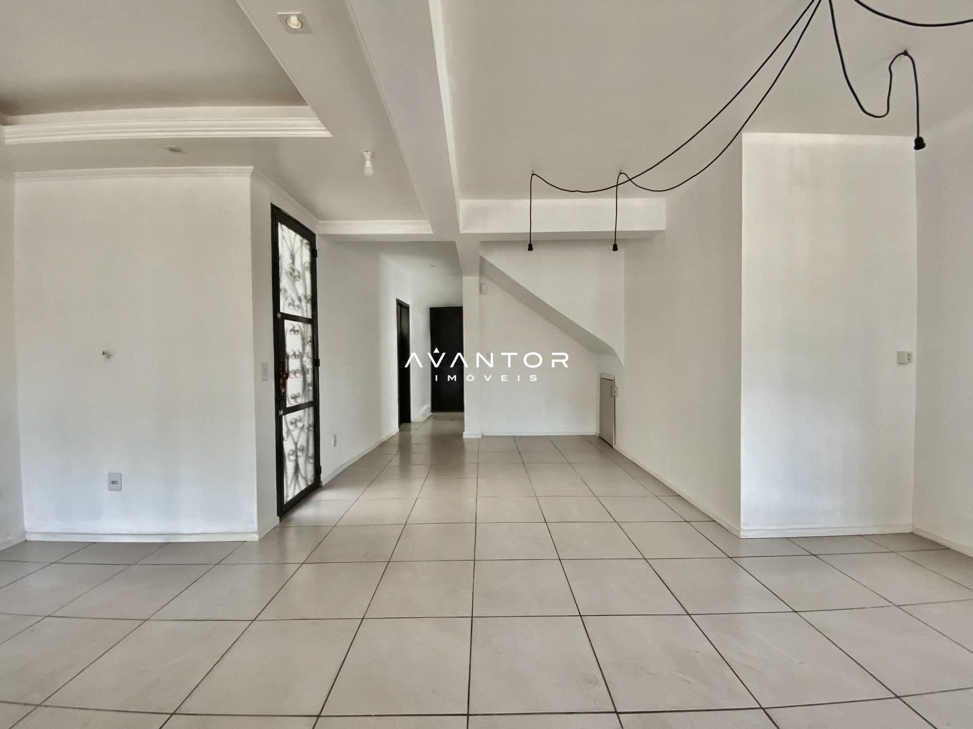Casa Comercial com 3 salas para alugar em Nossa Senhora de Fátima, Santa Maria/RS — foto 6 de 11