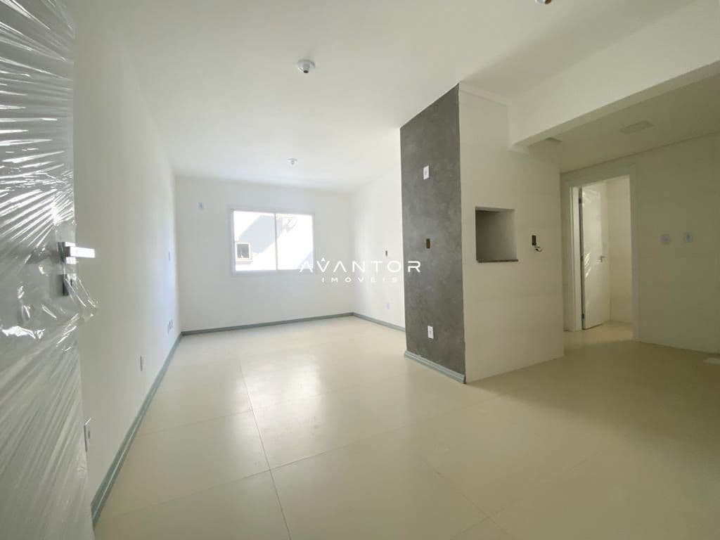 Apartamento 01 dormitório com vaga de garagem em Camobi e agua quente nas torneiras — Apartamento com 1 quarto à venda em Camobi, Santa Maria/RS