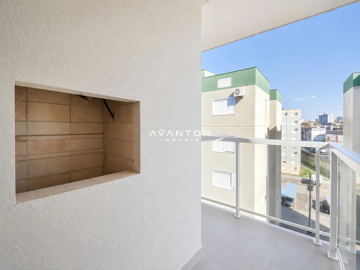Sacada com vista para área externa — Apartamento com 2 quartos para alugar em Camobi, Santa Maria/RS