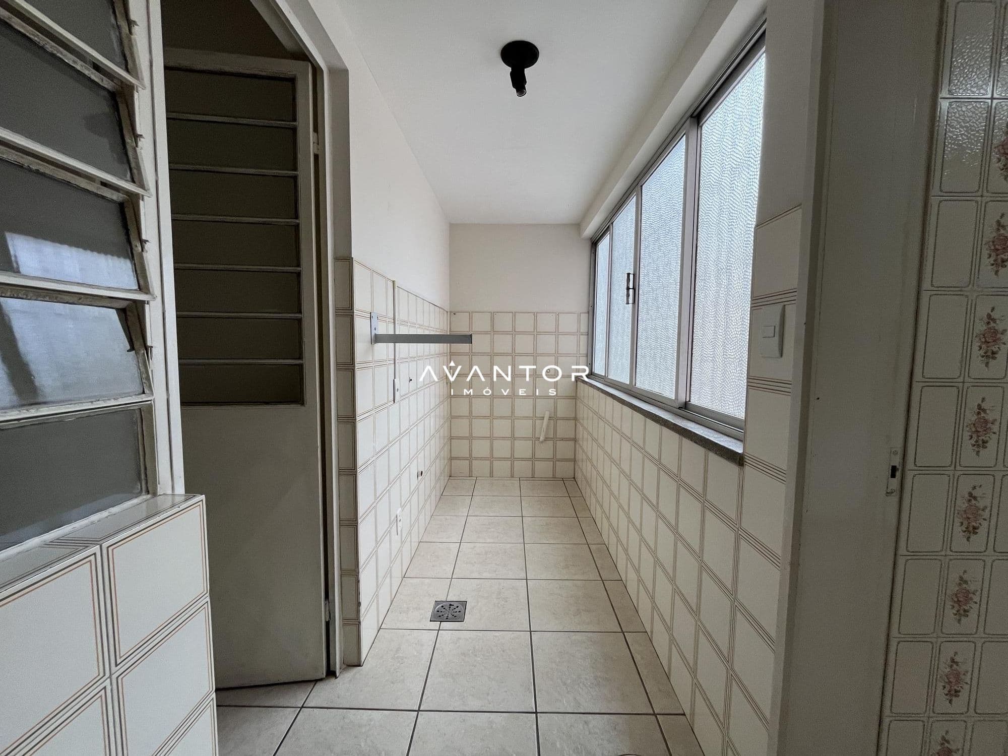 Apartamento com 2 quartos à venda no Edifício Tropical, em Nossa Senhora do Rosário, Santa Maria/RS — foto 10 de 13
