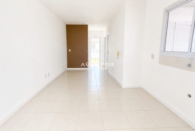 Sala integrada com piso em cerâmica — Casa de Condomínio com 2 quartos à venda em Cerrito, Santa Maria/RS